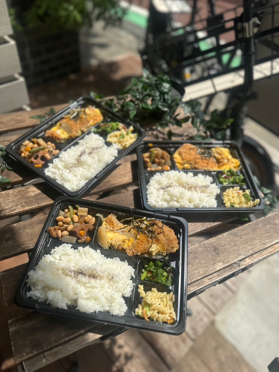 日替わり幕内弁当 ヒレカツ煮