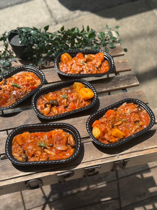 和牛すじ肉のトマト煮込み