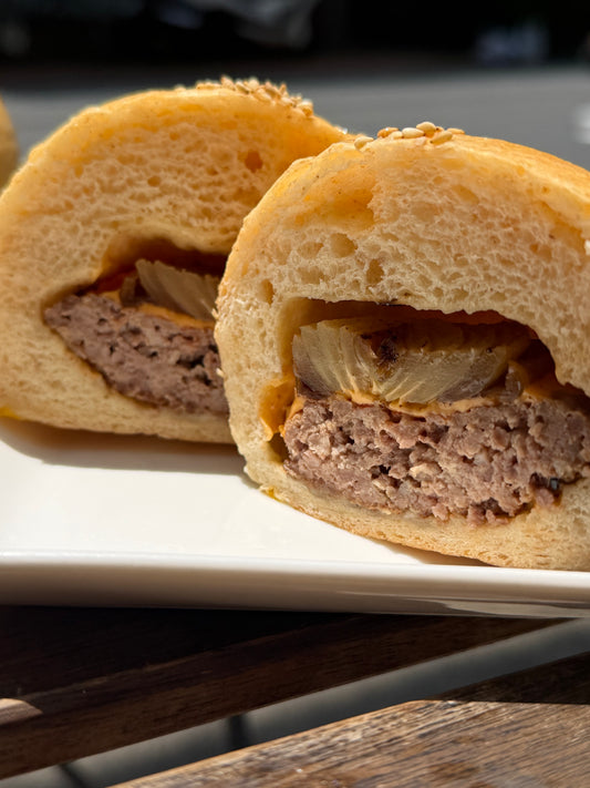 クローズドバーガー