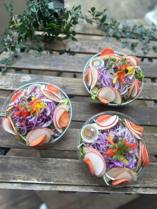 本日のカラフルサラダ