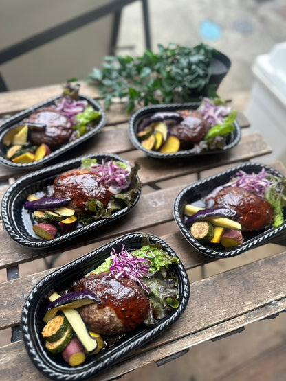 煮込みハンバーグ