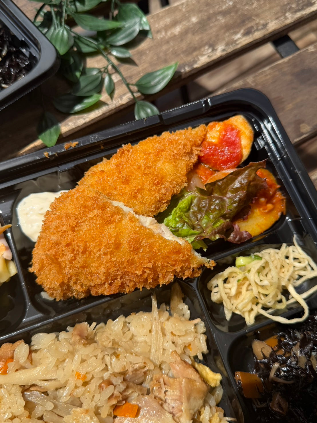 【早い者勝ち】日替わり幕内弁当　アジフライとかしわ飯