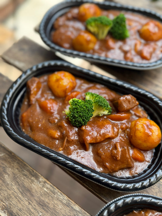和牛すじ肉のビーフシチュー