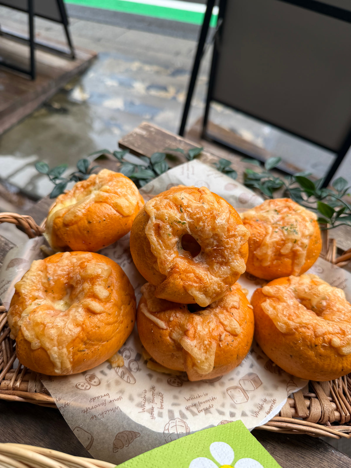 トマトチーズベーグル