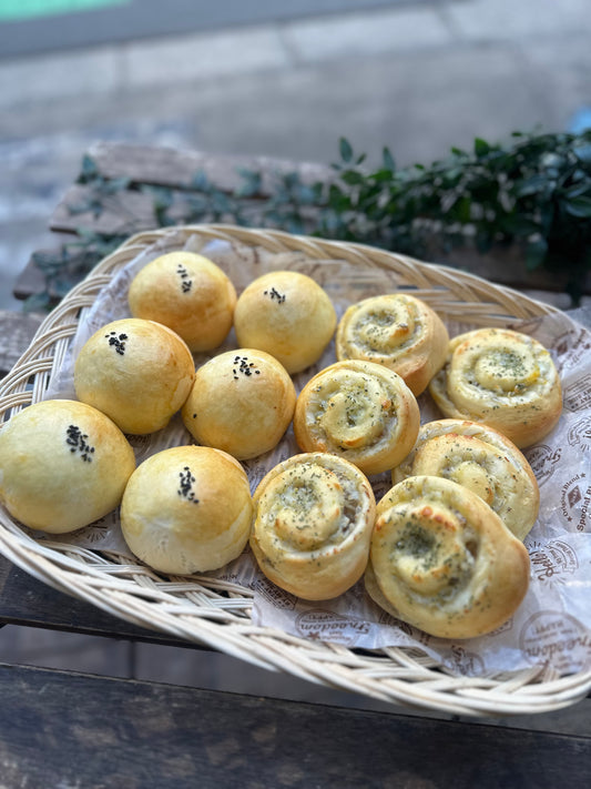 釜揚げしらすチーズロール