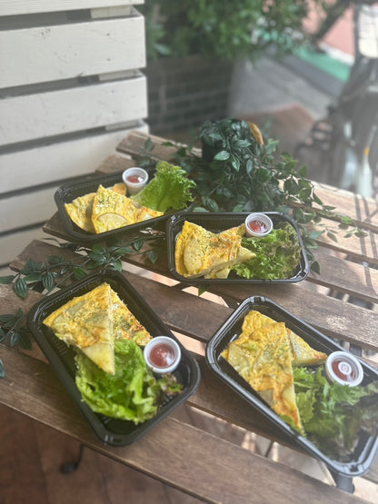 釜揚げしらすのオムレツ