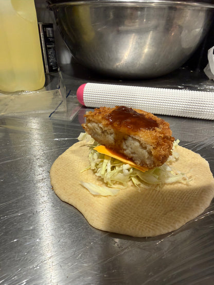 クローズドコロッケバーガー