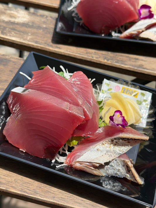 刺身　カツオ盛り合わせ