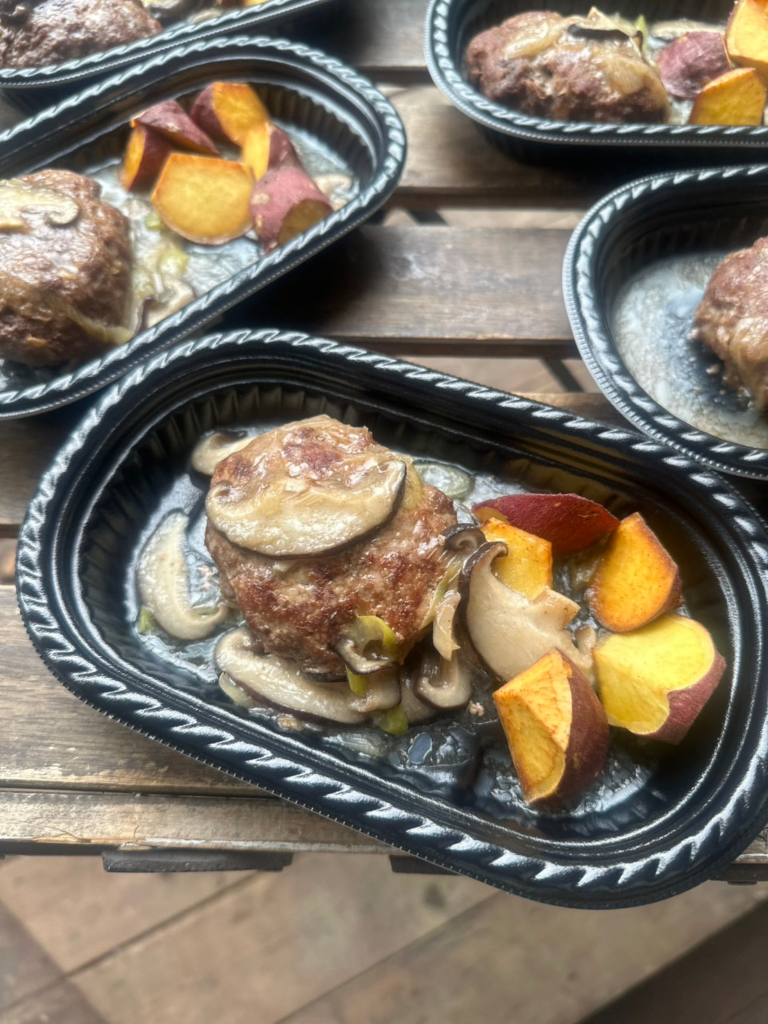 ハンバーグ　和風きのこソース