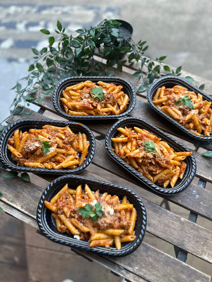 ミートソースペンネ