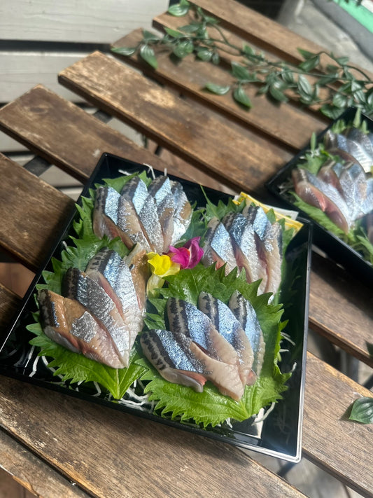 サンマ刺身