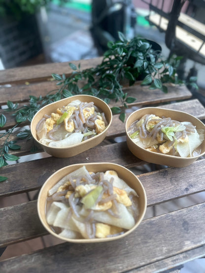 お揚げとひらひら大根、つきこんにゃくの煮物