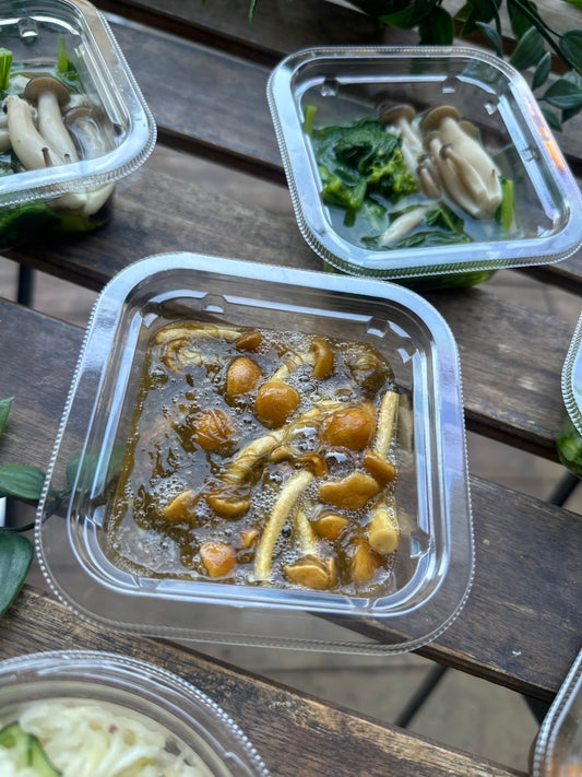 なめこのもずく酢