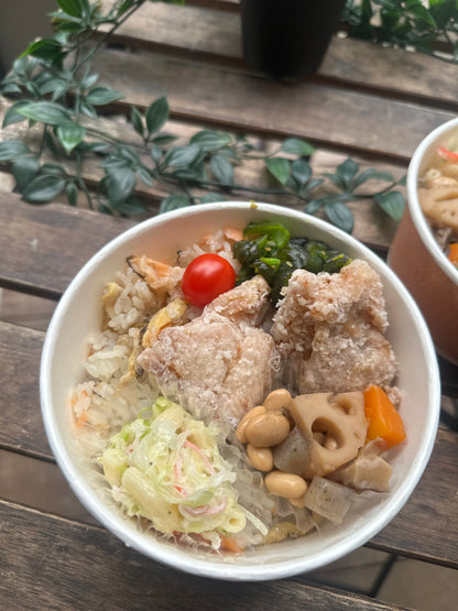 日替わりランチBOX 自家製塩鮭の炊き込みごはん