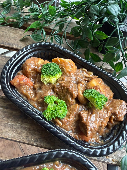 和牛すじ肉のビーフシチュー
