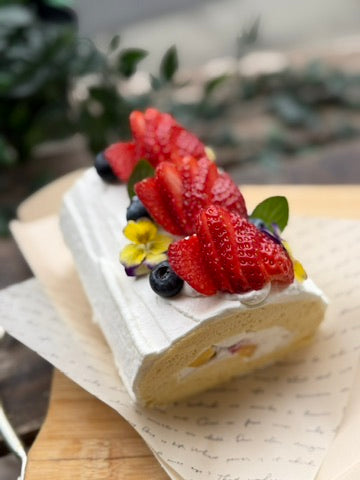 ロールケーキ　ハーフサイズ