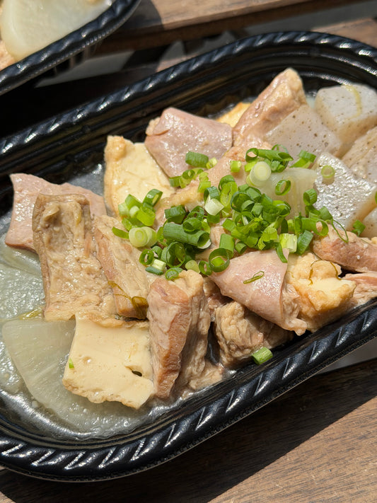 和牛すじ肉の煮込み