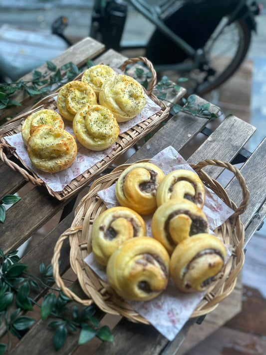 あんことクリームチーズのパン