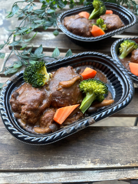 煮込みハンバーグ