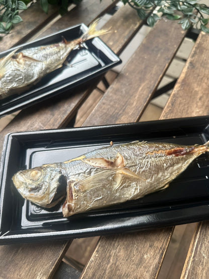 アジの塩焼き