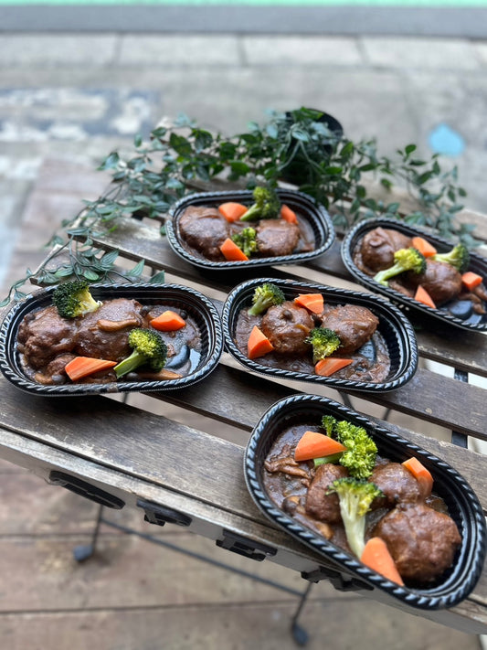 煮込みハンバーグ