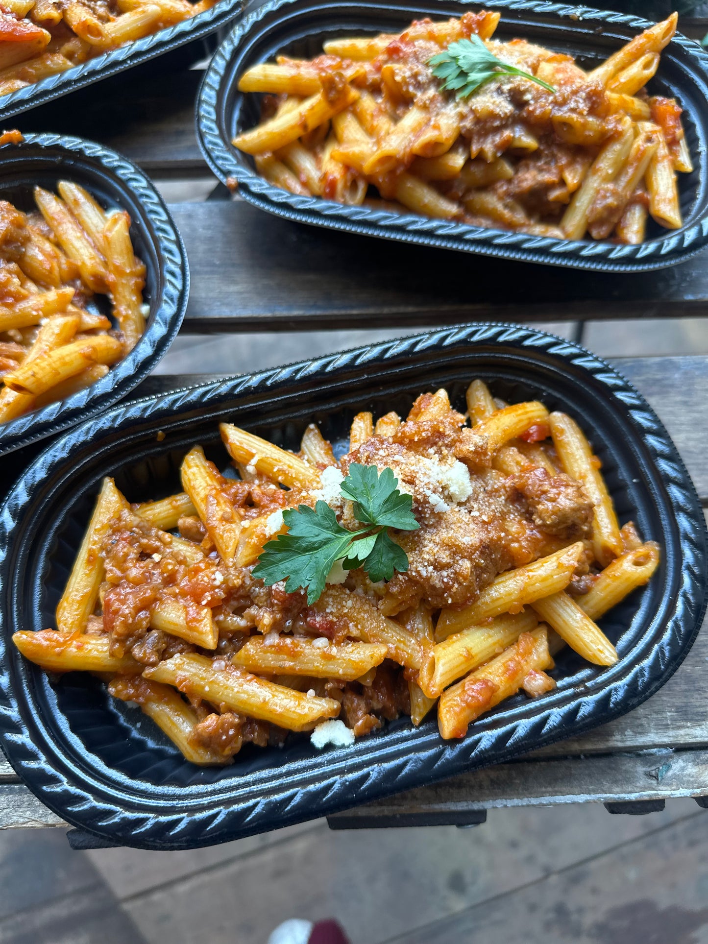 ミートソースペンネ