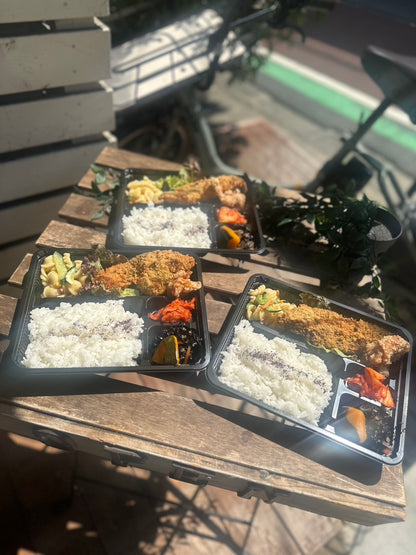 日替わり幕内弁当　ギンダラフライと信玄鶏唐揚げ