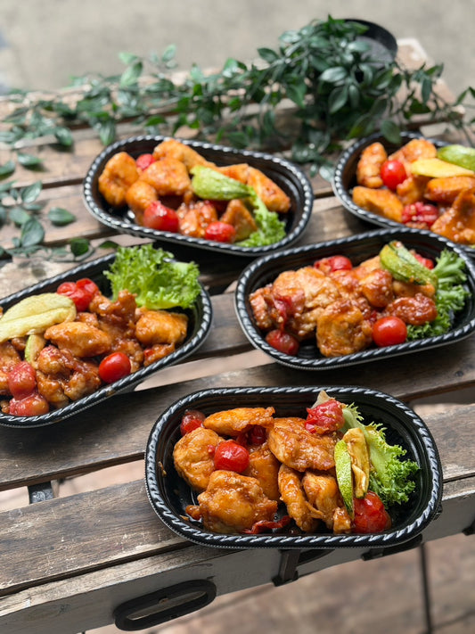 鶏むね肉とミニトマトのガーリック炒め